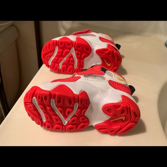 Nike Air Velcro strap toddler girl size 4/5 - Picture 4 of 4